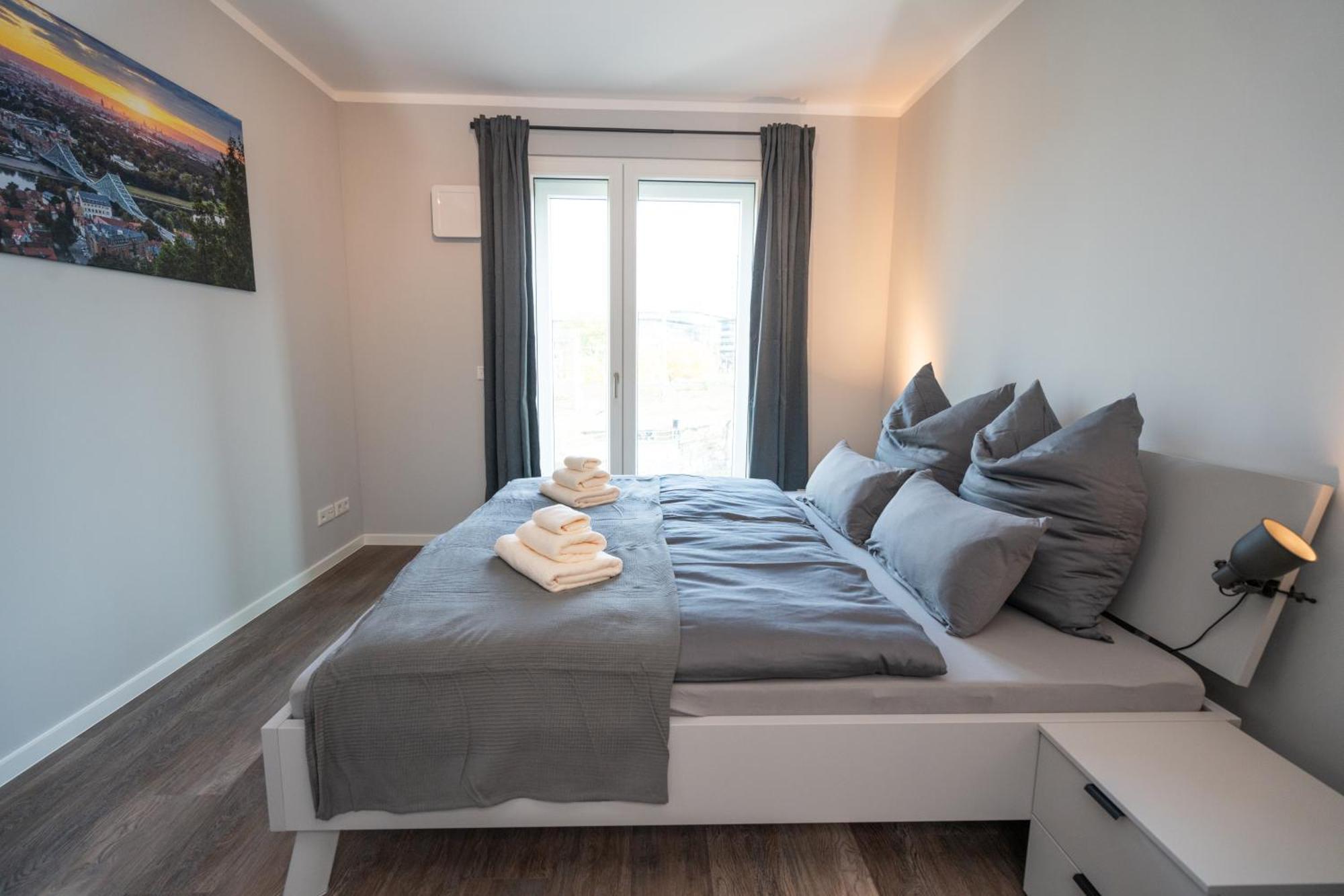 Cozy City Dream Apartment Mit Terrasse Und Parkplatz - 90M² Дрезден Экстерьер фото