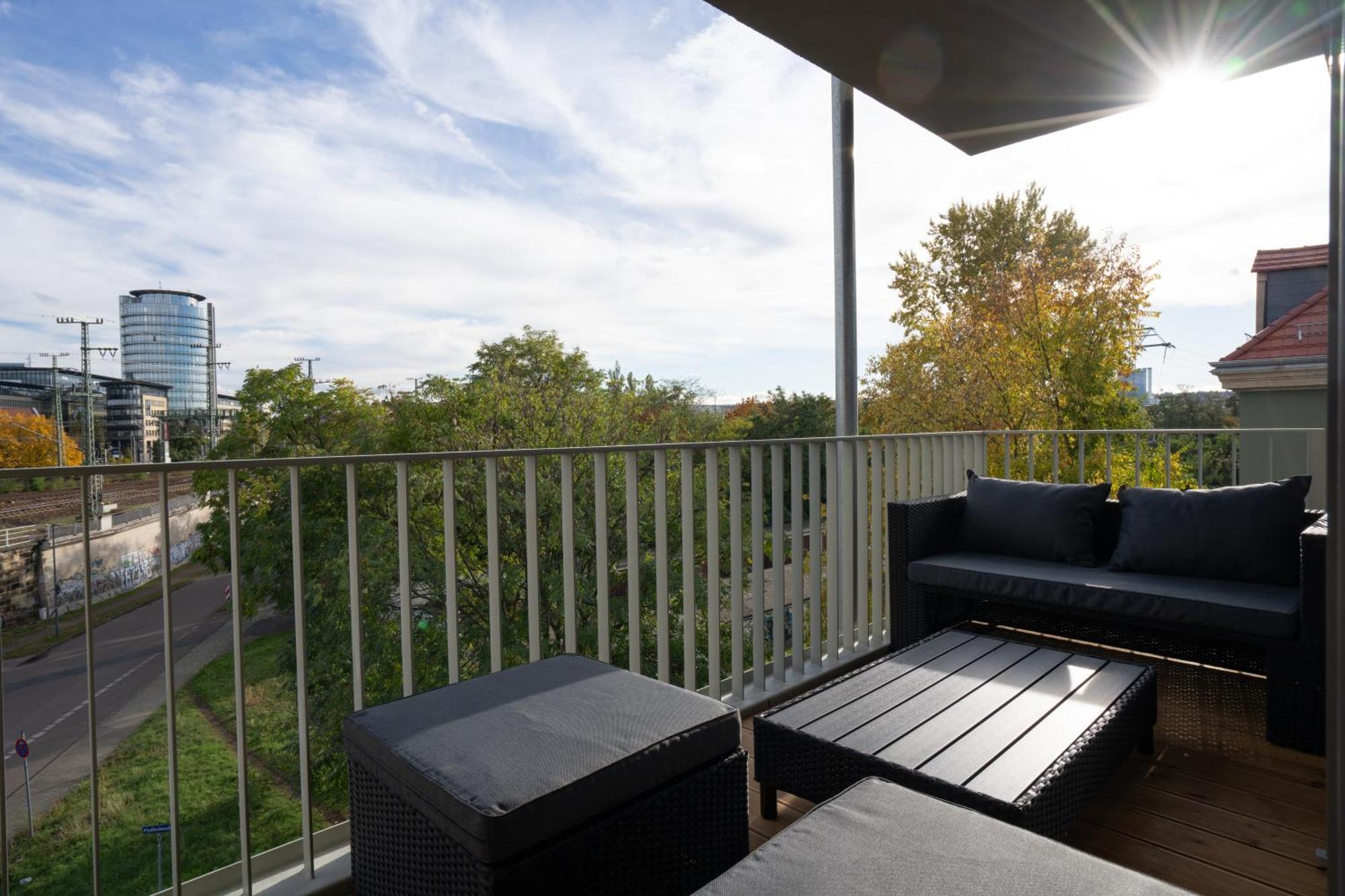 Cozy City Dream Apartment Mit Terrasse Und Parkplatz - 90M² Дрезден Экстерьер фото
